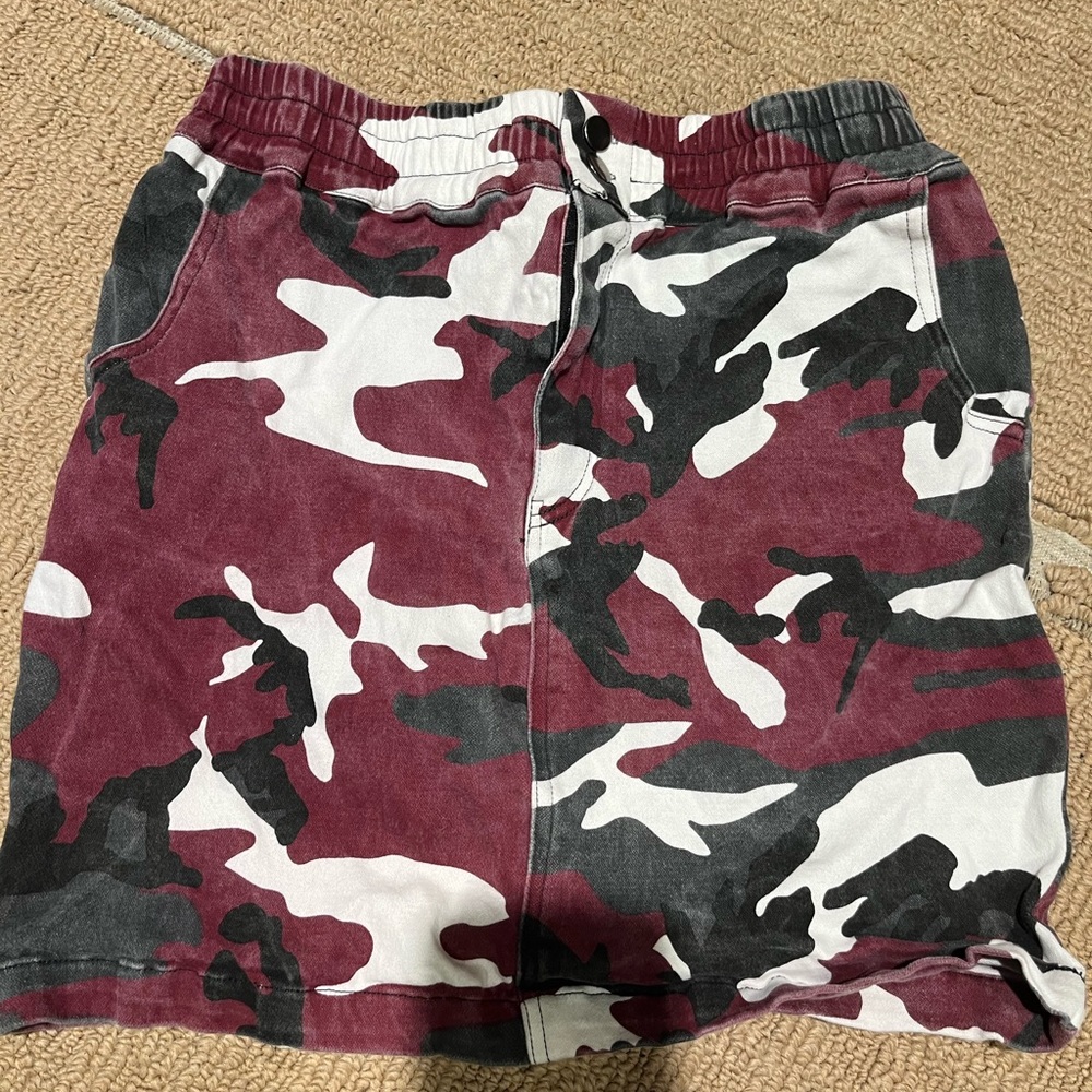 Camo skirt